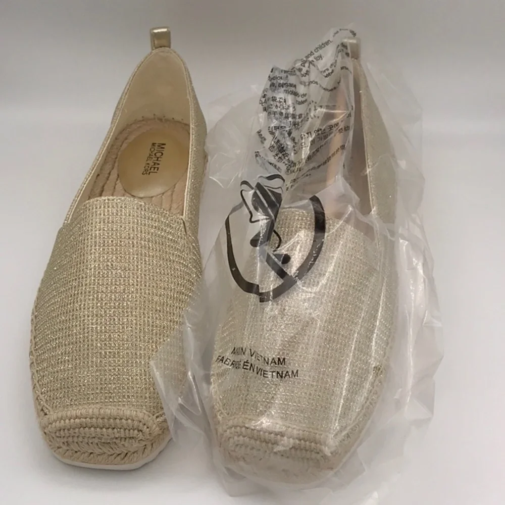 NWT Michael Kors Lenny Espradrilles   SIZE 8m